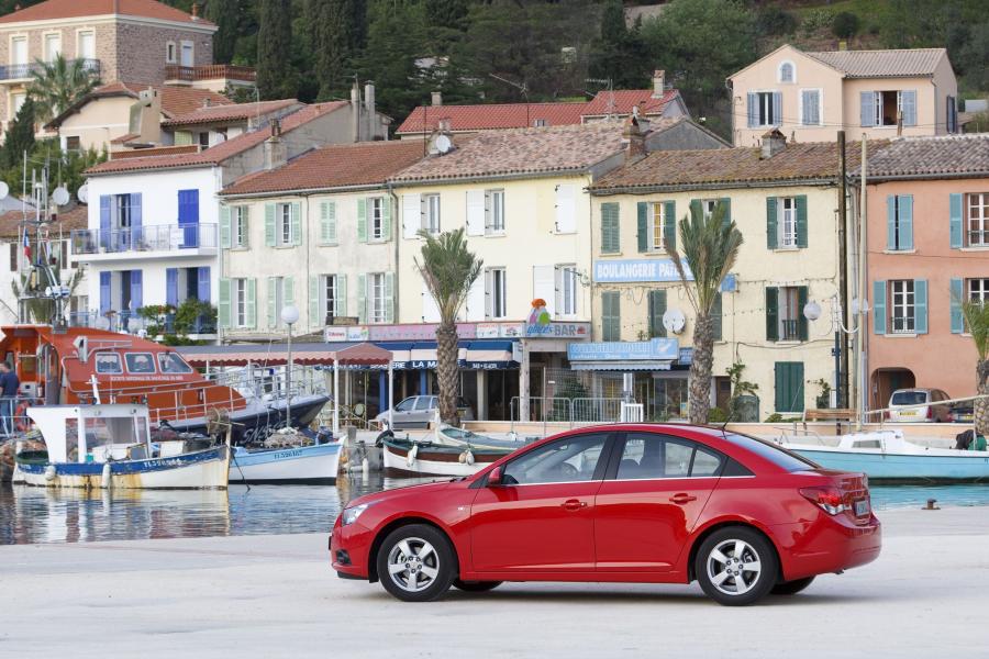  Chevrolet Cruze 2009 года  (фото 90 из 157)